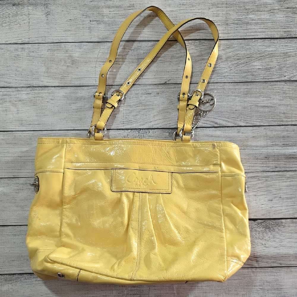 Coach Sunny Yellow Leather Shoulder Bag